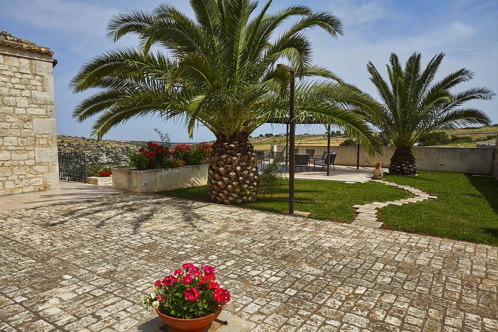 Casa Al Castello Guest House Ragusa Exterior photo
