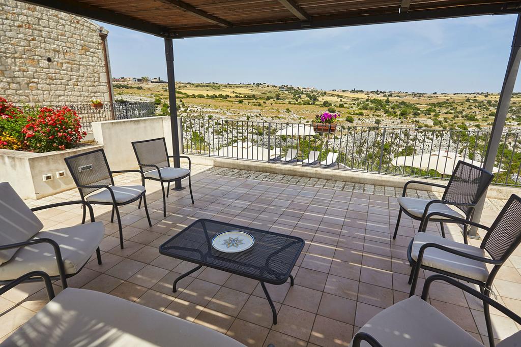 Casa Al Castello Guest House Ragusa Exterior photo